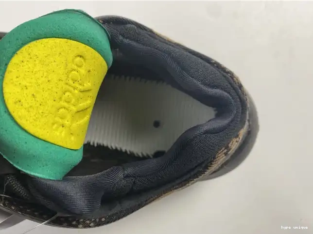 hype GY0189 V3 ADIDAS YEEZY 700 0610